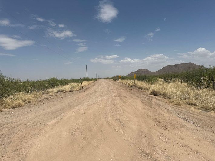 0.86 acres in Cochise County, AZ — APN 207-02-311