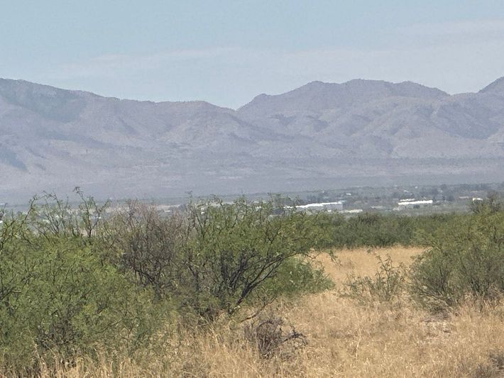 0.86 acres in Cochise County, AZ — APN 207-02-311