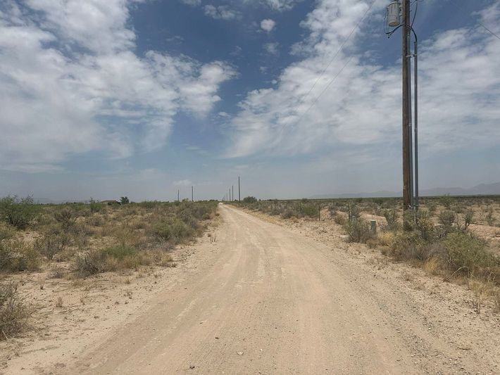 0.52 acres in Cochise County, AZ — APN 207-11-208